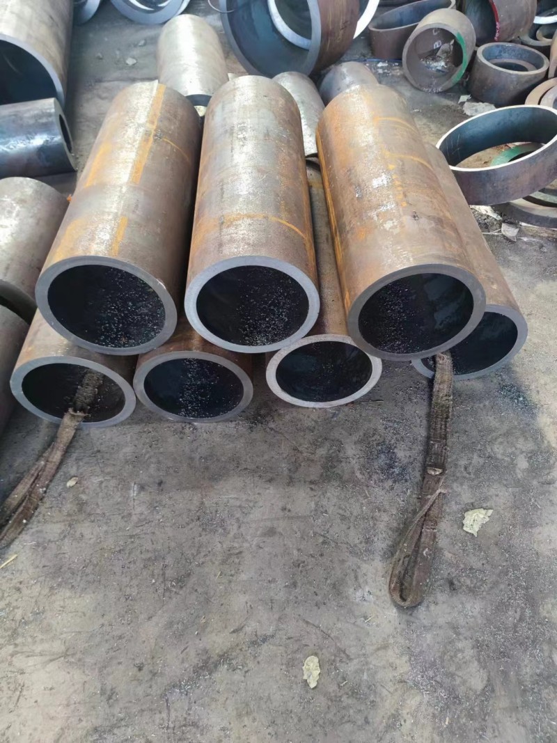 邯山邯山邯山12Cr1MovG无缝钢管切割